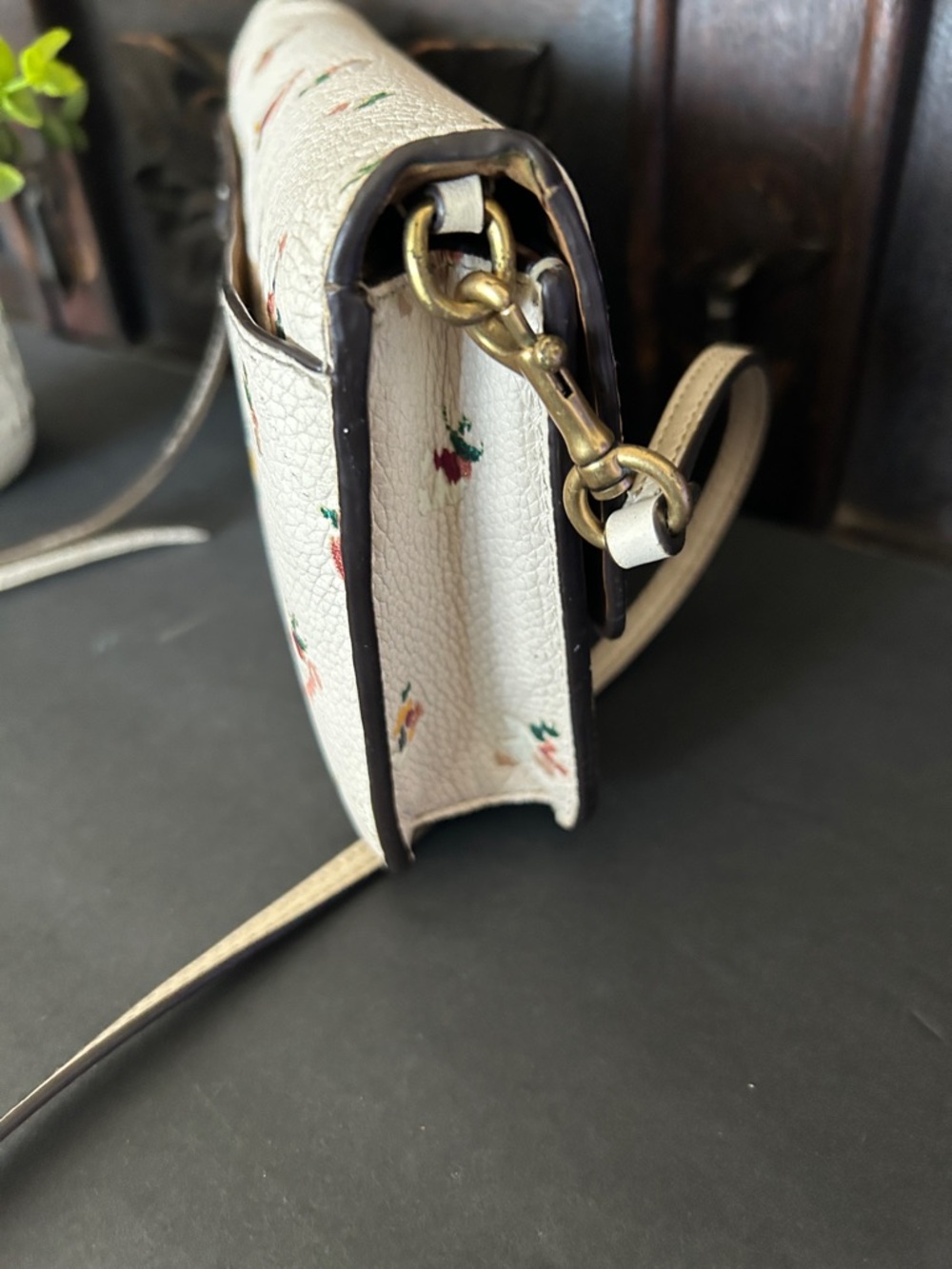 Coach Cream Floral Pebbled Leather Crossbody Bag with Gold-Tone 'C' - Picture 8 of 17